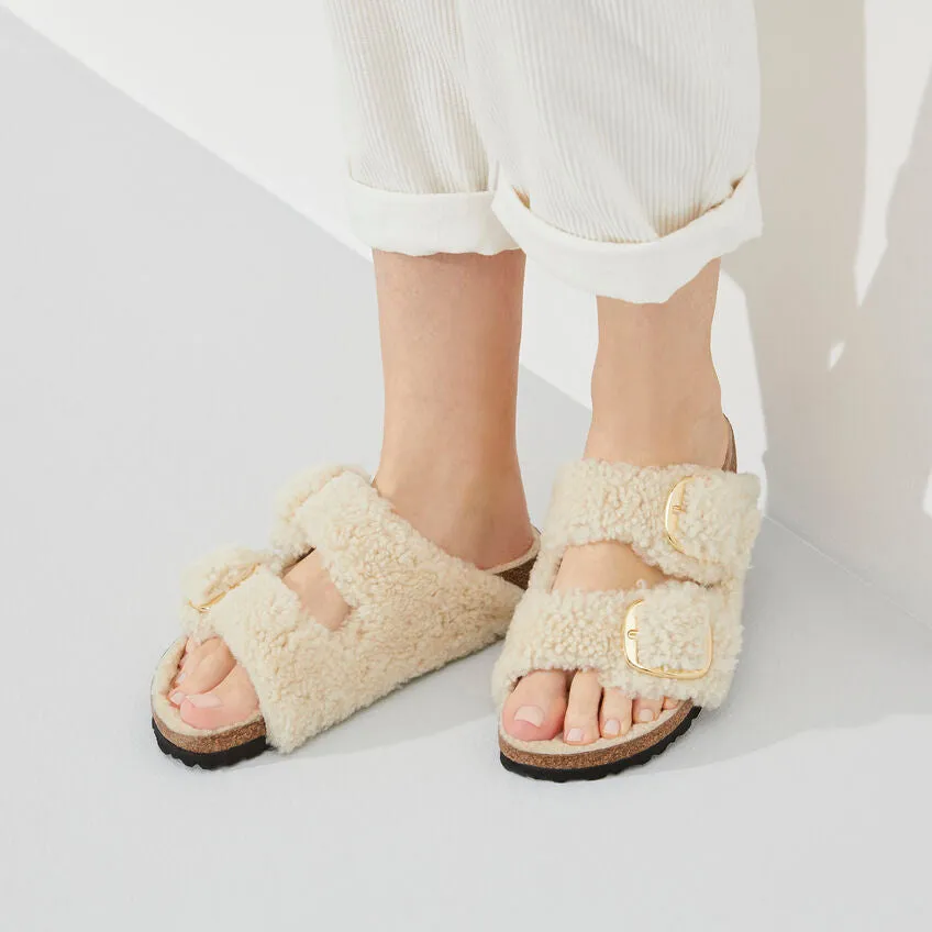 Arizona Big Buckle Shearling - The Birkenstock Signature Double Band Sandal in Eggshell