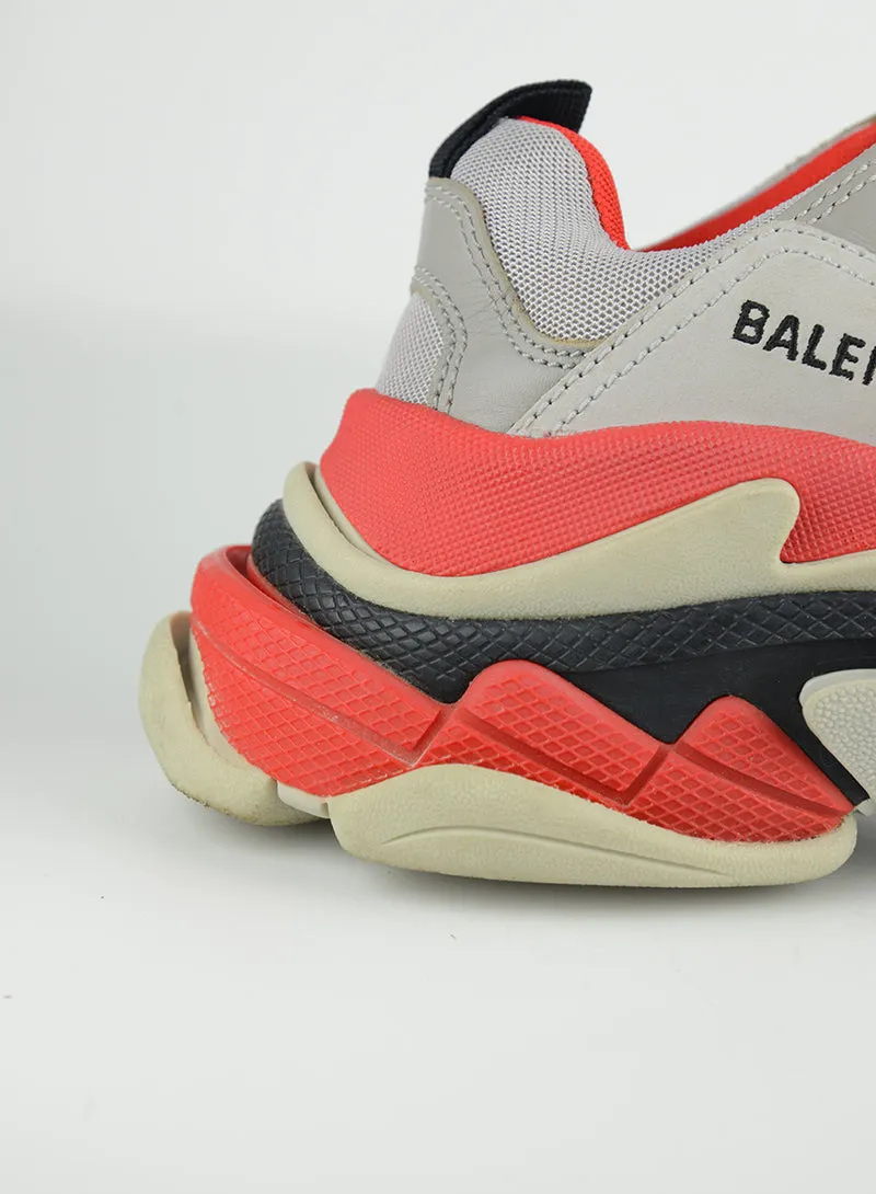 Balenciaga Sneakers Triple S bianche - N. 38