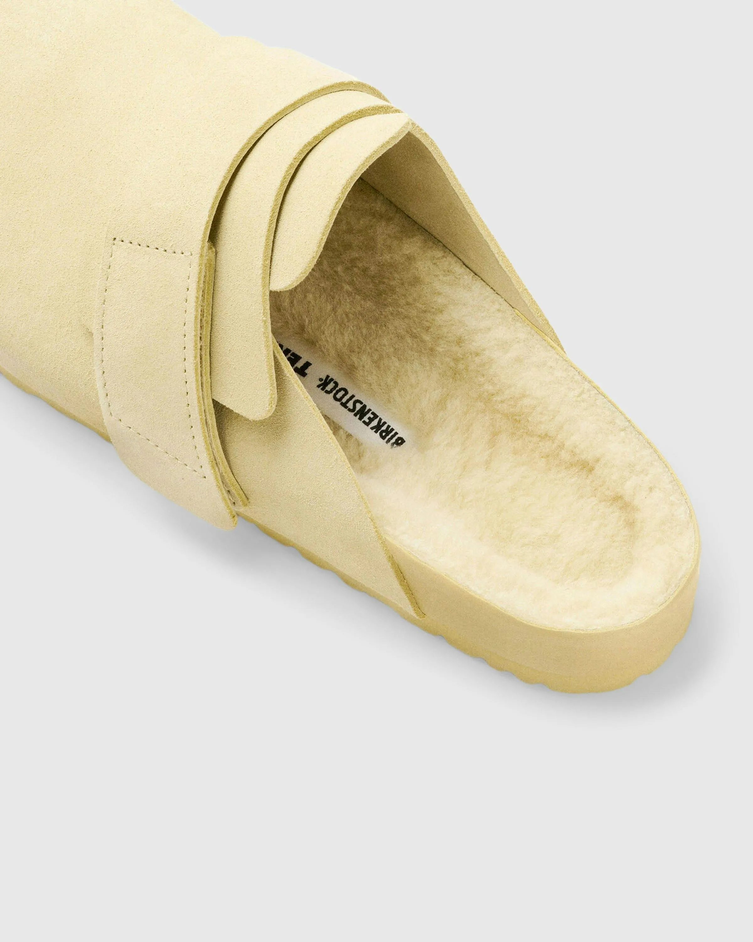 Birkenstock x Tekla – Shearling Nagoya Straw/Pale Yellow | Highsnobiety Shop