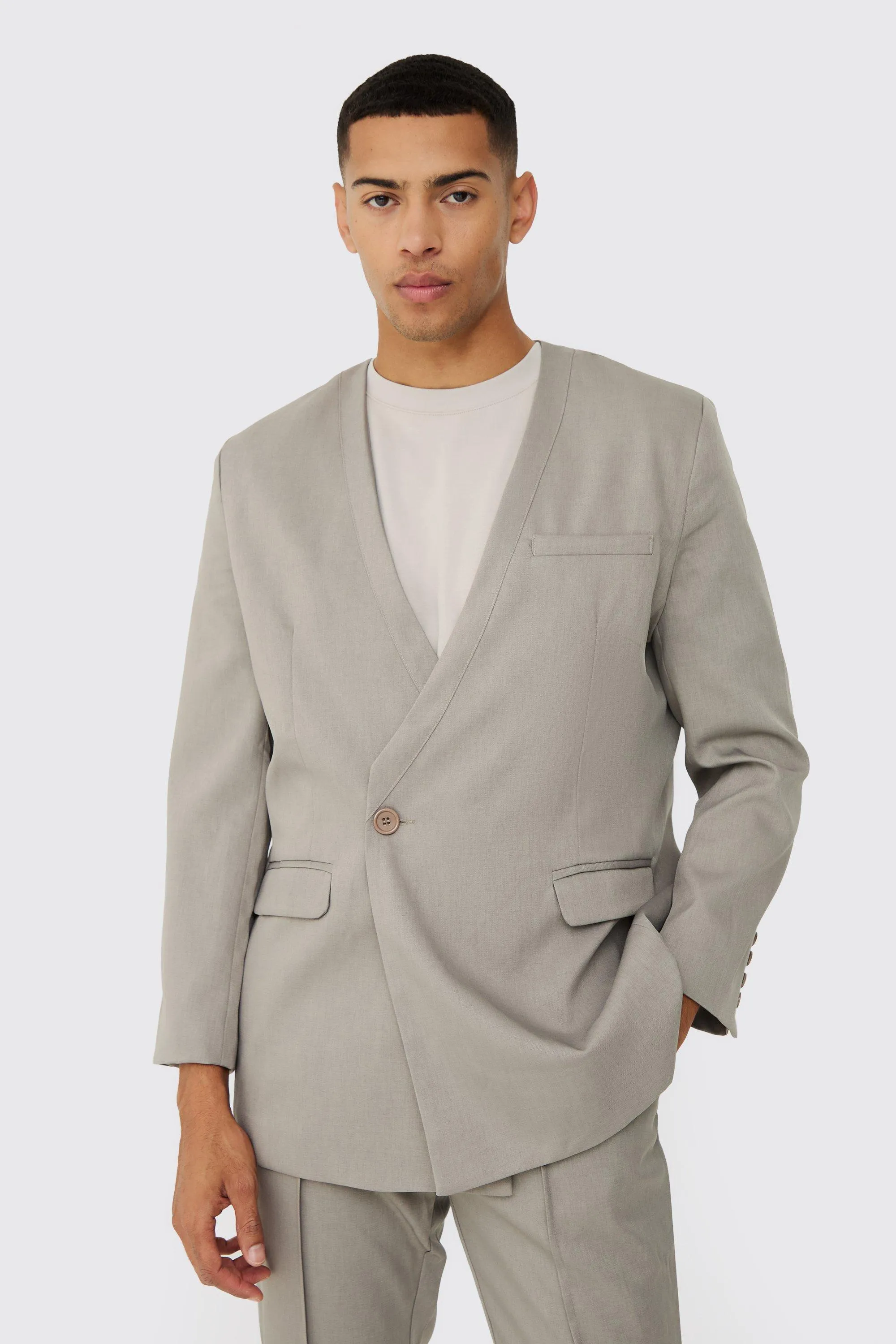 Collarless Straight Blazer