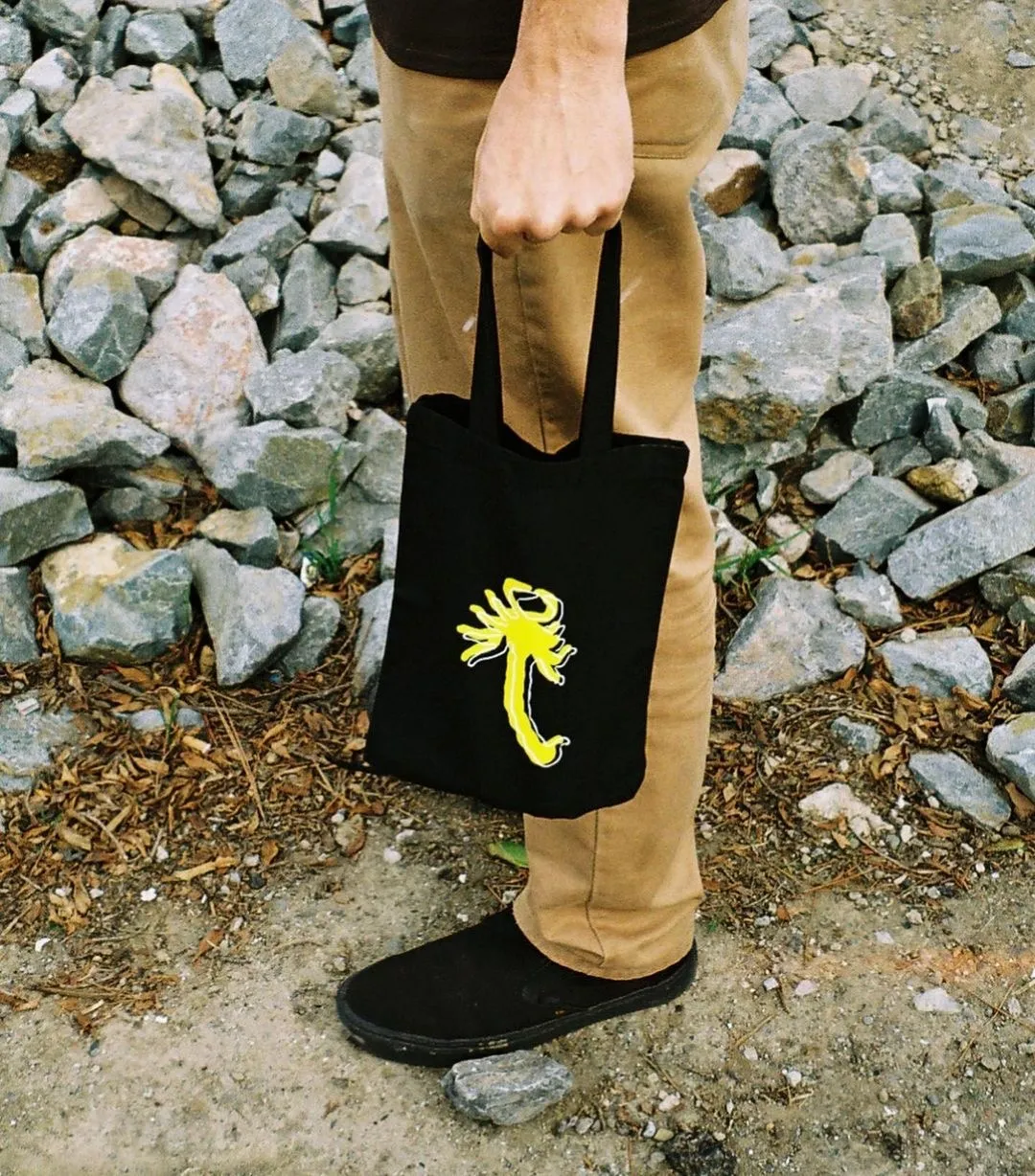 scorpion tote