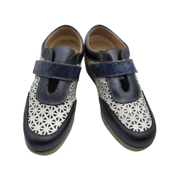 Zapato ancho especial calado con velcro Doctor Cutillas