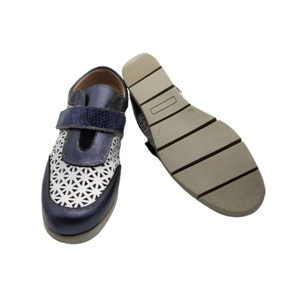 Zapato ancho especial calado con velcro Doctor Cutillas